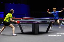 体育彩票-裁判双标？王曼昱发球遭误判，孙颖莎遮挡行为逃处罚引发关注