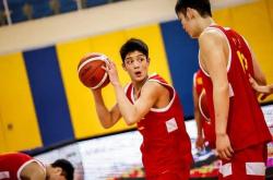 竞彩NBA-刘李：从防守做起，专注于挡拆、抢篮板等基础任务，积极创造机会