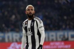 竞彩足球-尤文图斯引援的惨痛教训：道格拉斯-路易斯的无声绝望