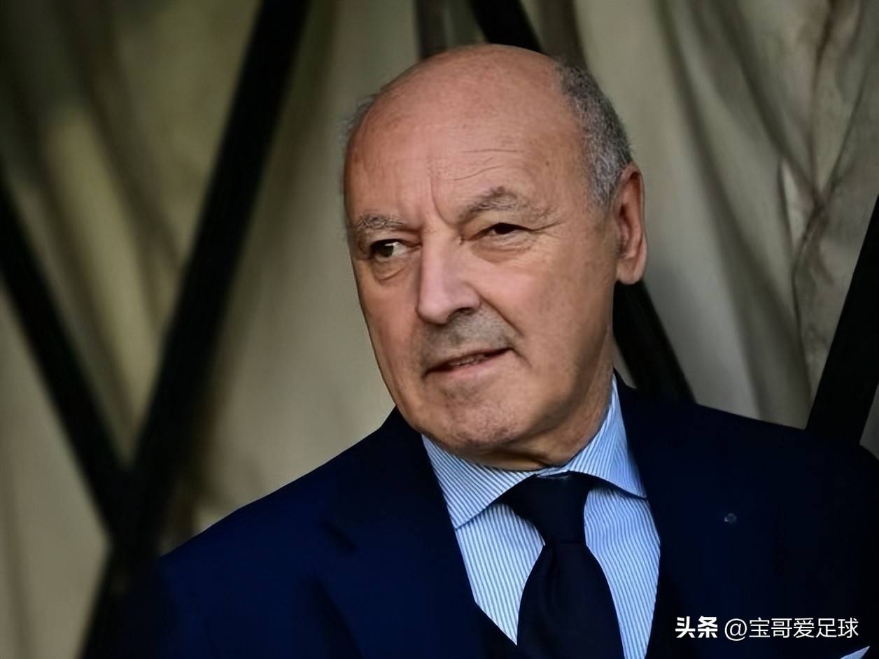 国米内乱升级，劳塔罗马洛塔炮轰恰尔汗奥卢，恰尔汗奥卢回击20字小作文
