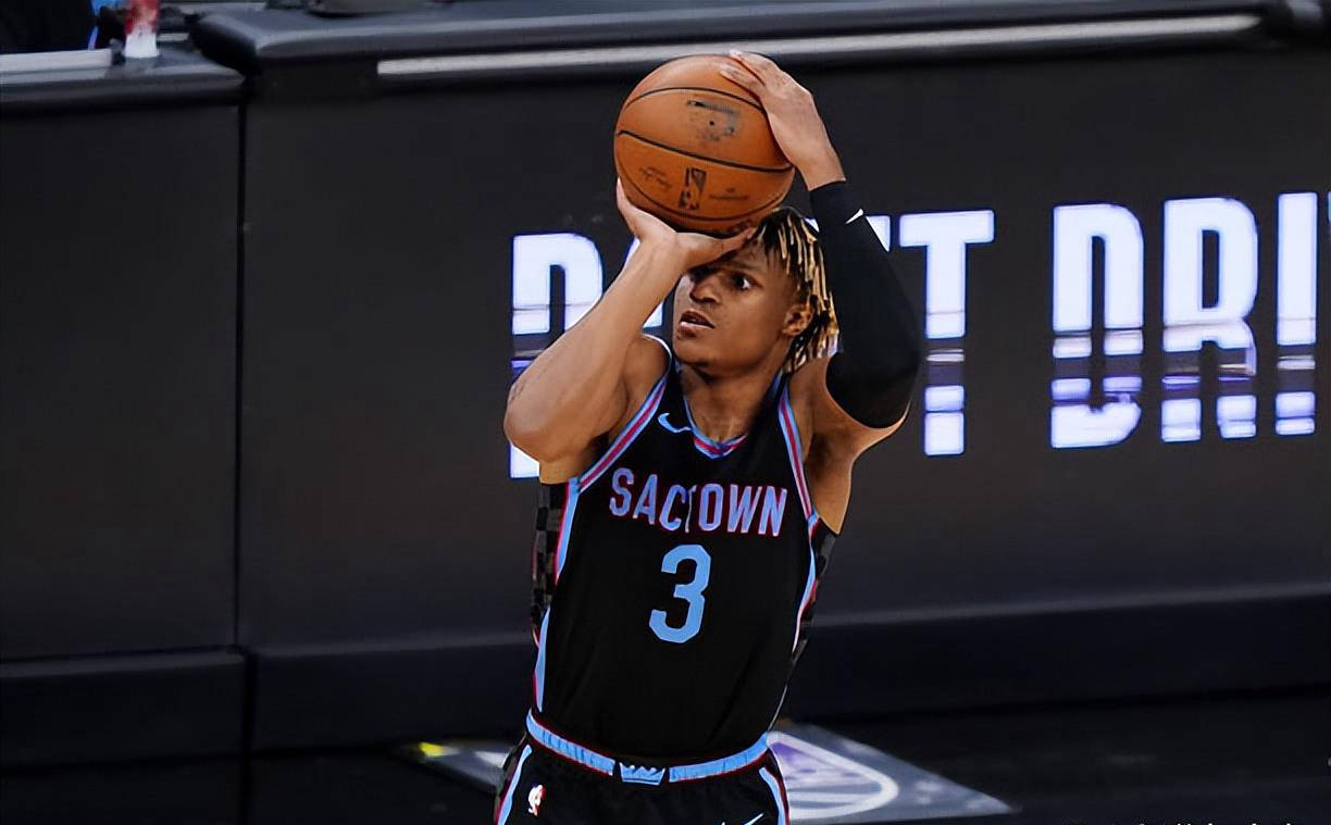 前NBA球员热迈厄斯-拉姆塞有望加盟意甲球队
