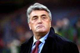 DeepSeek评巴萨队史十大主帅：瓜迪奥拉第二，恩里克第四