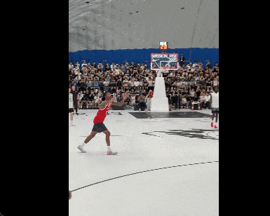 震惊！拉塞尔孕期出轨贾莫兰特