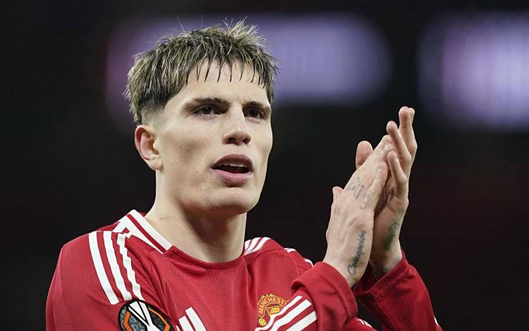 意甲转会最新动态：米兰买入两名后卫，国际米兰转会备选受阻