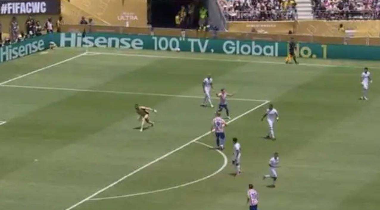 大冷门！马竞出局，球员们抨击裁判