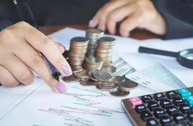 一个家庭有多少资产，才算得上有钱？4个条件只要符合一个就算