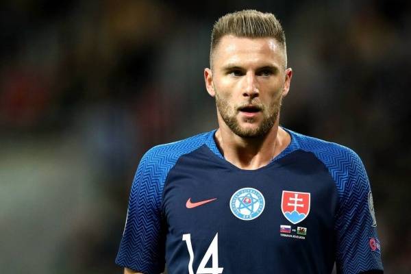 什克里尼亚尔转会费内巴切：巴黎的薪资减负与土超豪门的欧冠野心