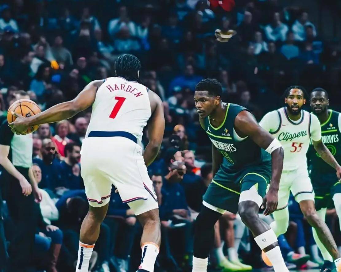 哈登有望加盟森林狼，联手爱德华兹！