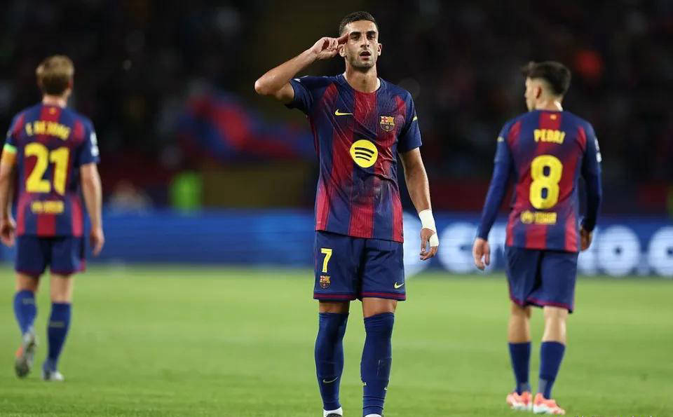 巴萨球员薪资曝光：18岁亚马尔年薪138亿元，莱万172亿