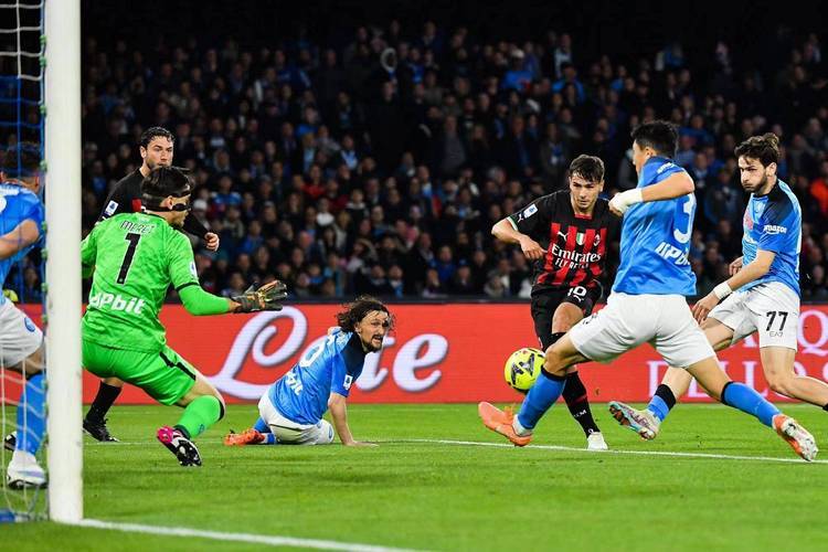 那不勒斯VS热那亚，卫冕亚军能否碾压升班马？