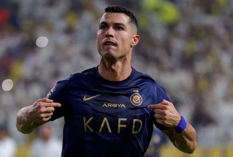 佩佩：C罗不爽是因为梅西一直压制他！梅西和C罗选梅西！